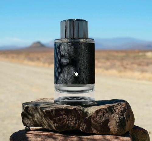 MONT BLANC EXPLORER BLACK